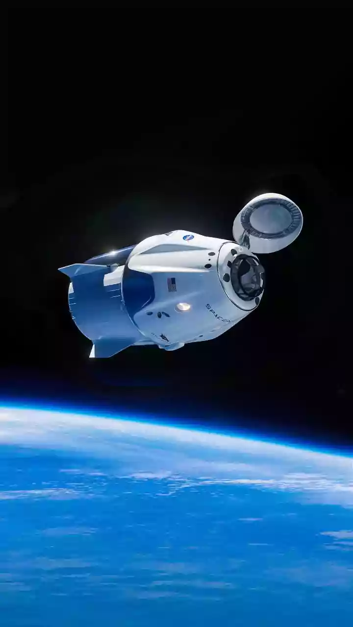 Private Space Habitats: How Next-Gen Commercial Station Modules Host Orbital Science