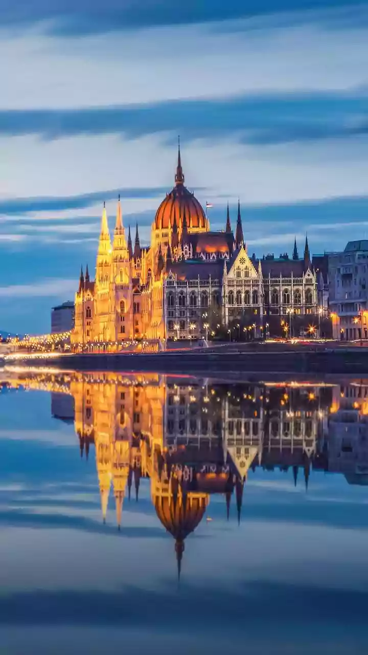 US grants Hungary exemption on Russia sanctions after warm Trump-Orban meeting