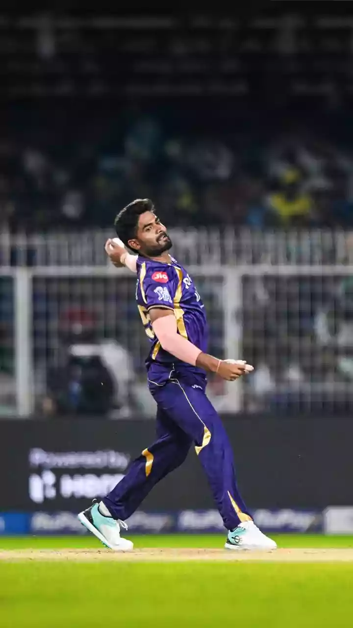 IPL 2026: Video of the Day: Anukul Roy's double blow dents Delhi Capitals