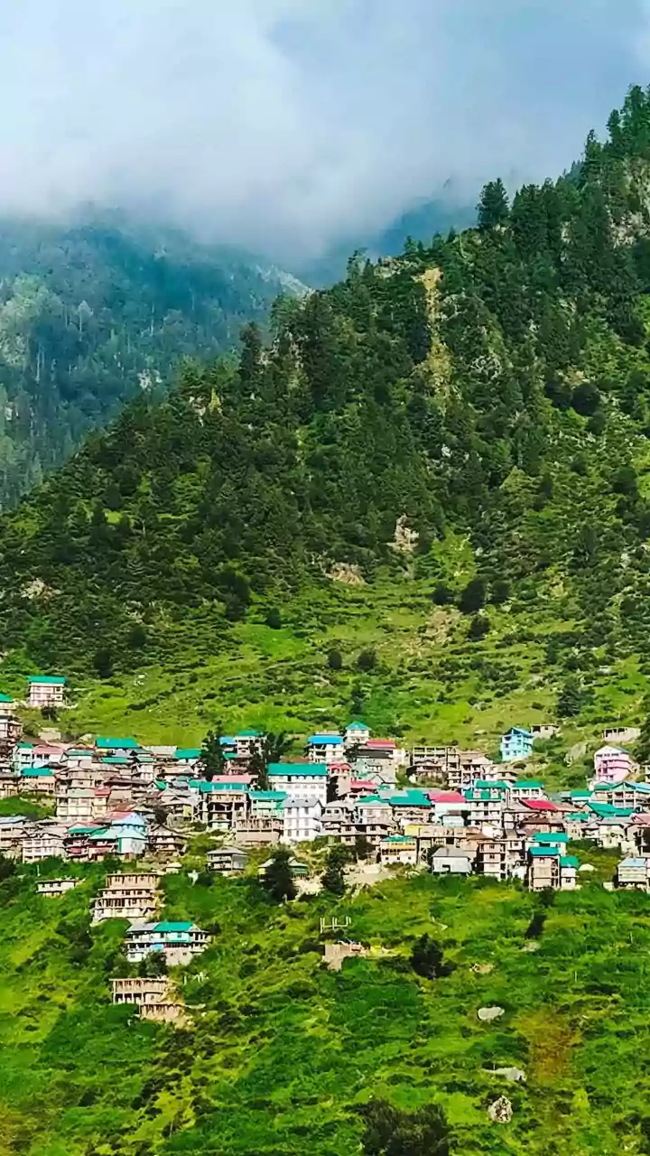 Cheers Echo In Himachal Village As It Gets Its First Road After 78 Years Of Independence | Watch