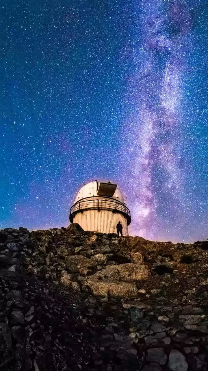 How Deep Sky Observatories Spot Dim Near Earth Asteroids Approaching Our Planetary Neighborhood