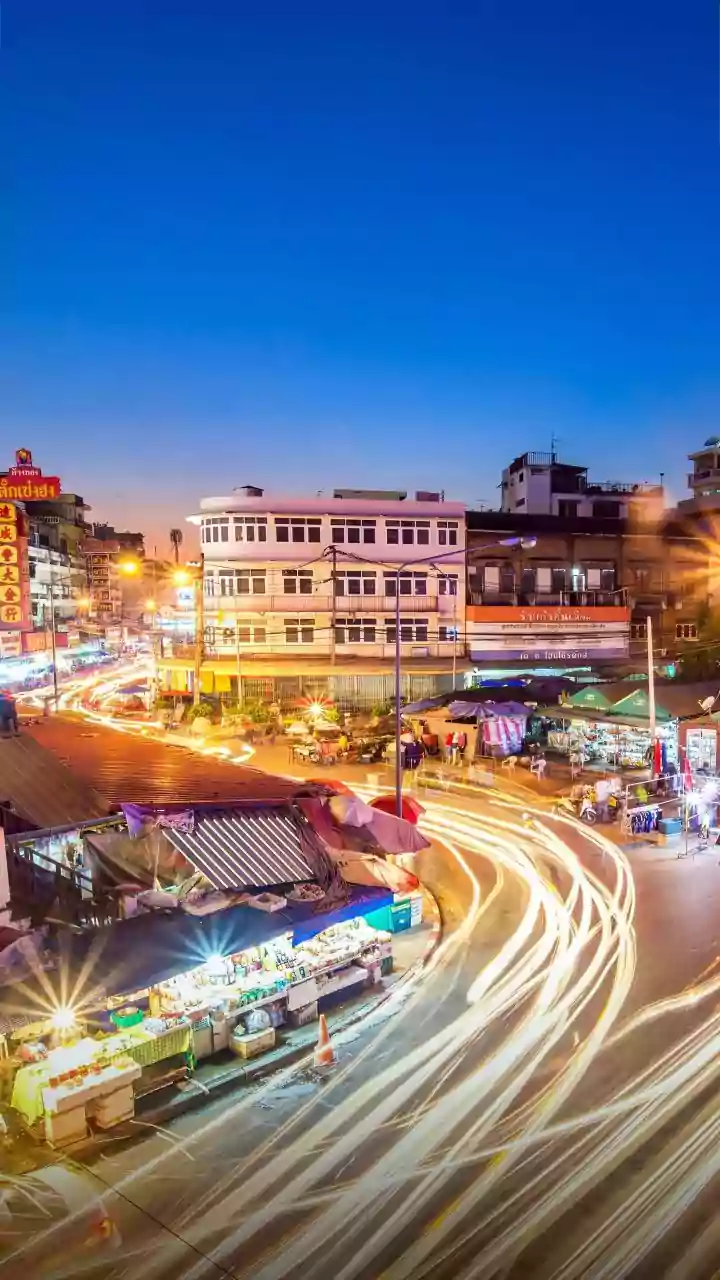 Tarique Rahman Lands in Dhaka After 17 Years of Exile: A Crucial Moment for Bangladesh