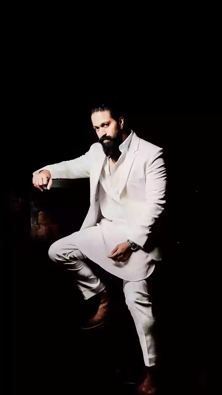 Ramayana BTS Video Ft. Yash, Vivek Oberoi Goes Viral; Ravana And Vidyutjihva’s Bond On Sets Steals Attention