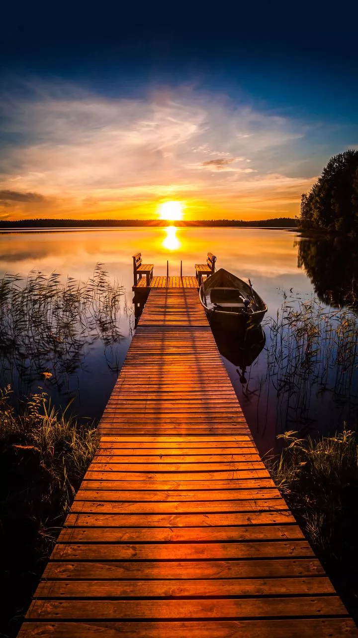 River-towns offering soft morning light and winter calm
