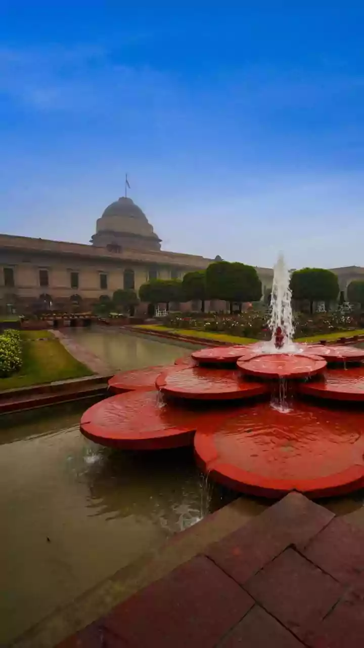 Supreme Court steps in as Delhi-NCR chokes on air pollution