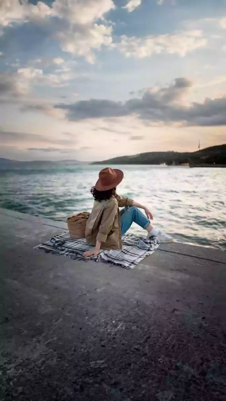 Less Itinerary Travel Makes Holidays Feel Softer
