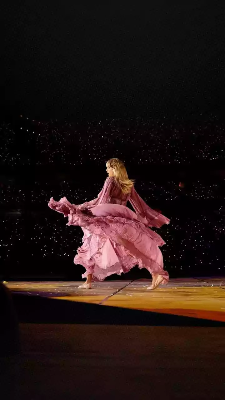 ‘Wanna Dance’: Taylor Swift’s Eras Tour Dancer Shares Emotional Moment With His Mom