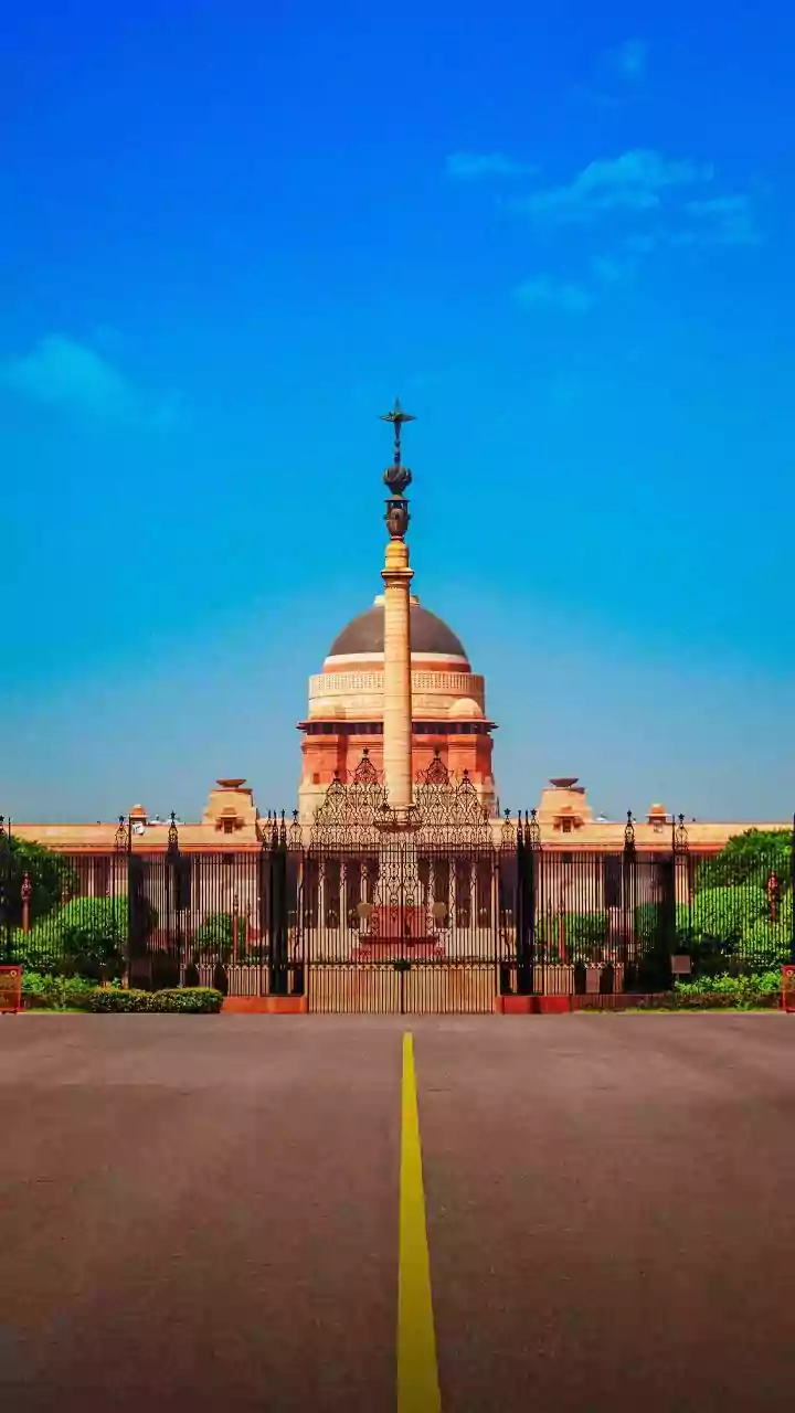 President Droupadi Murmu Opens Amrit Udyan For Public; Check Timings, And Booking Details