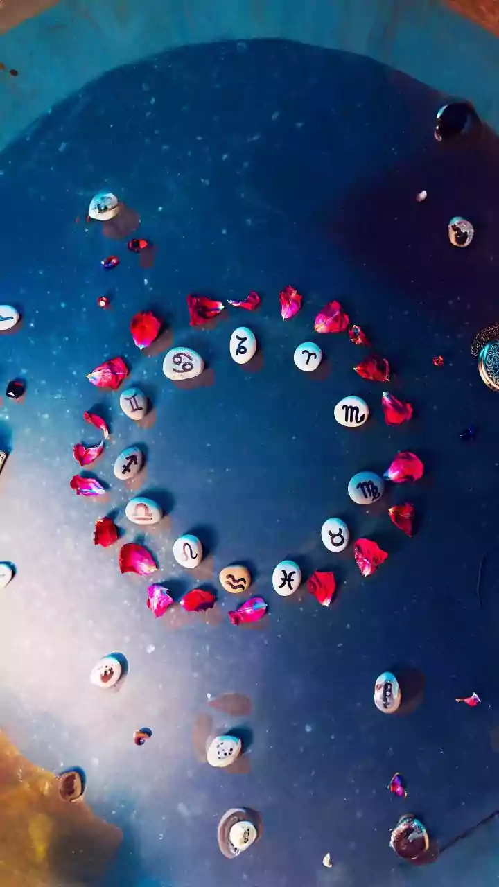 Born On 5, 14, Or 23? Astrologer Says These Are the Biggest Mistakes Mulank 5 Must Avoid In 2026