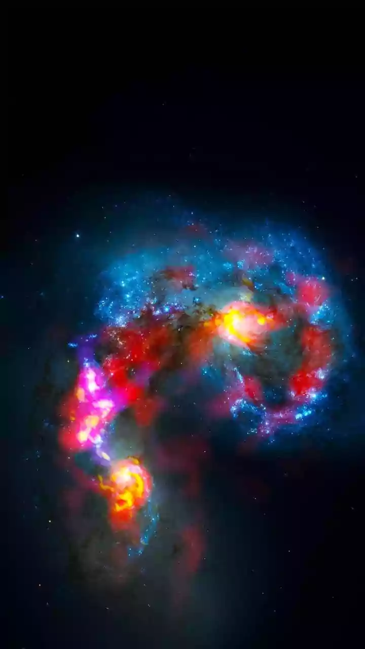 The Alaknanda Galaxy Brings New Evidence to an Old Formation Puzzle