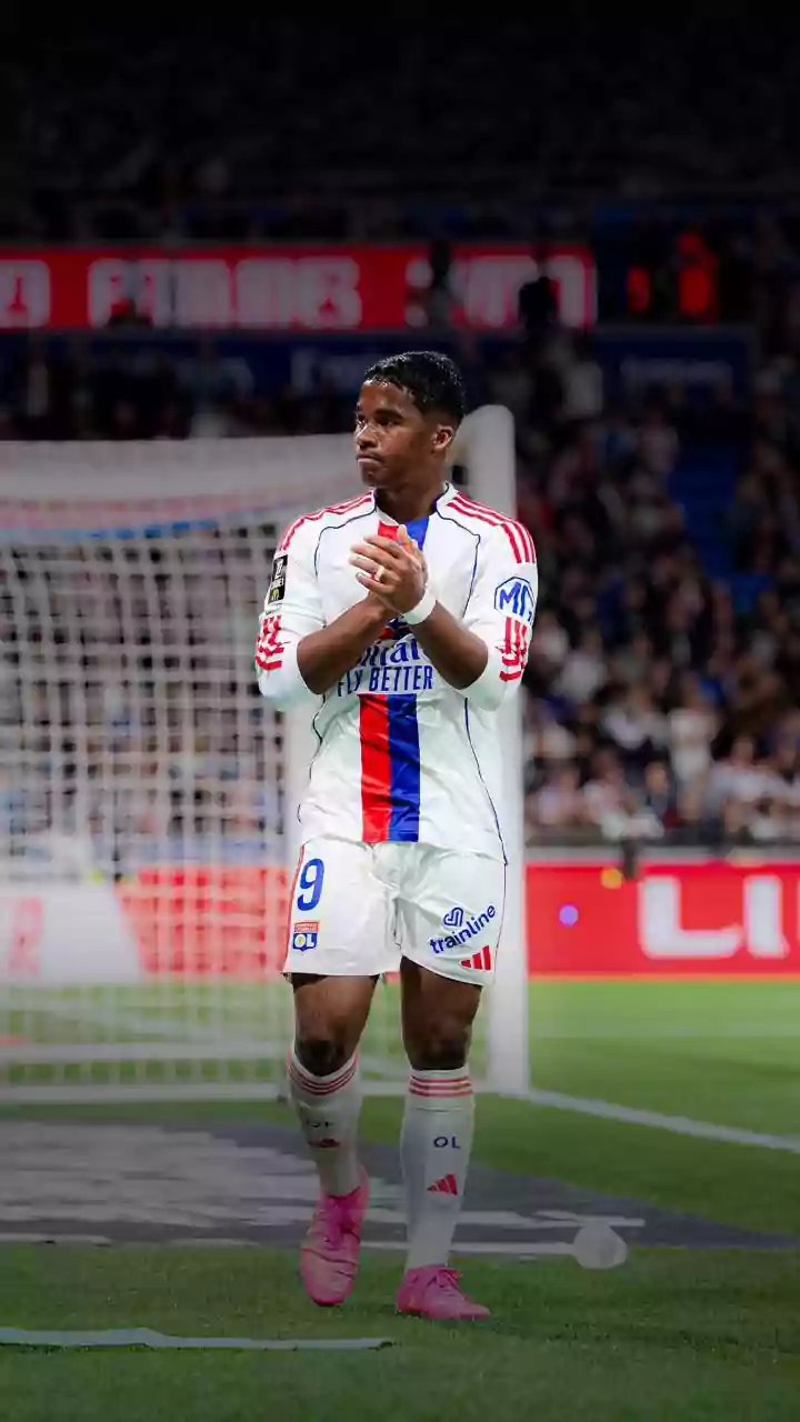 Endrick dá adeus ao Lyon após temporada decisiva na Europa; veja o vídeo