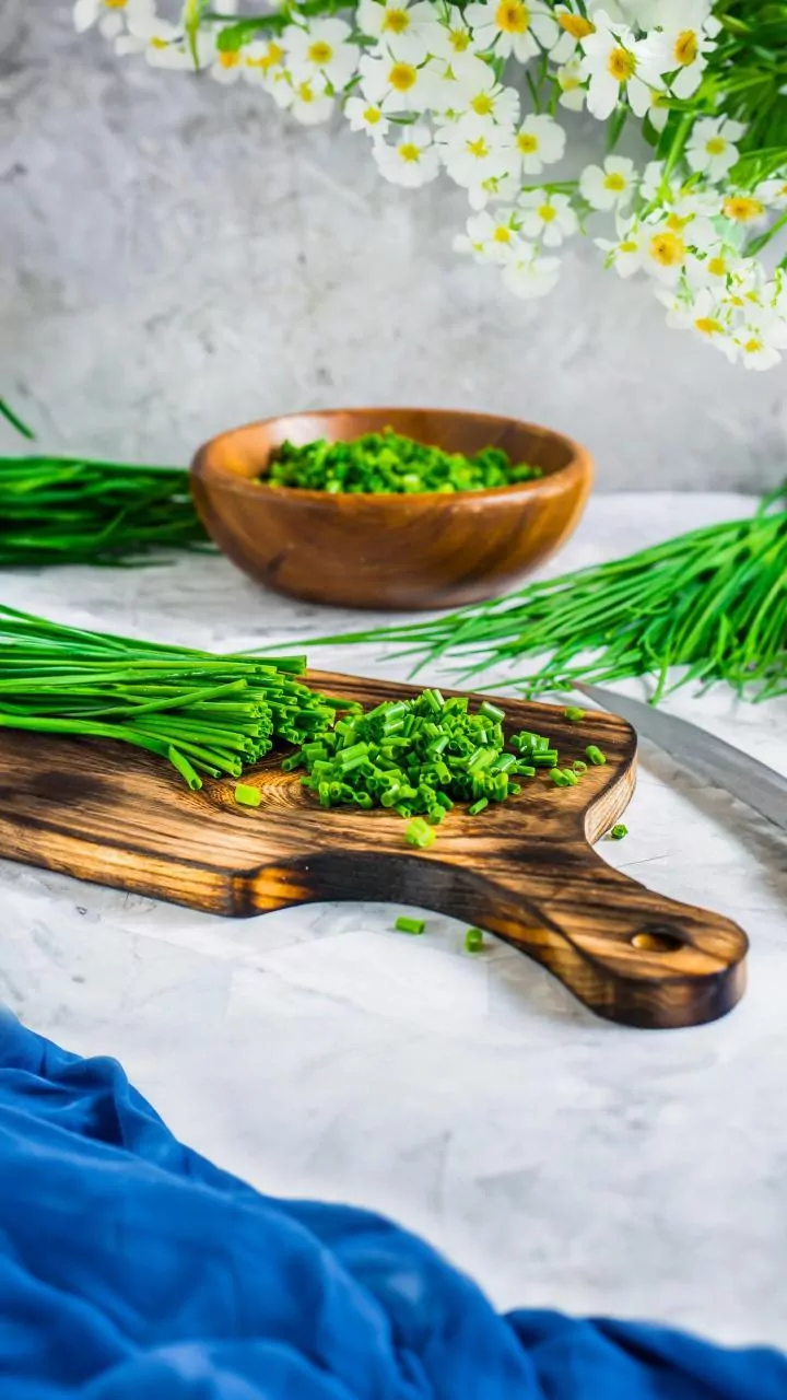 Unlocking Flavor: 5 Brilliant Ways to Use Fresh Chives in Your Cooking