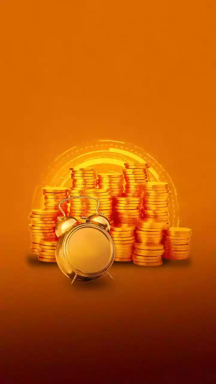 Gold hits all-time high as dollar drops and global tensions rise