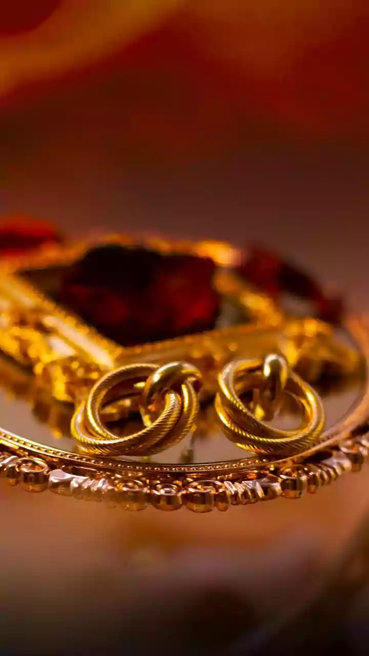 Deora trio arrested in Surat for alleged 2.67cr gold theft