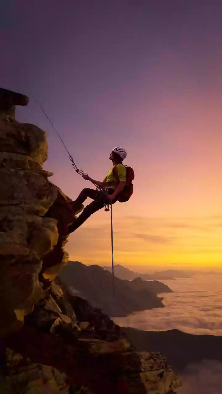 Interested in rappelling? Explore Cape Town's Table Mountain