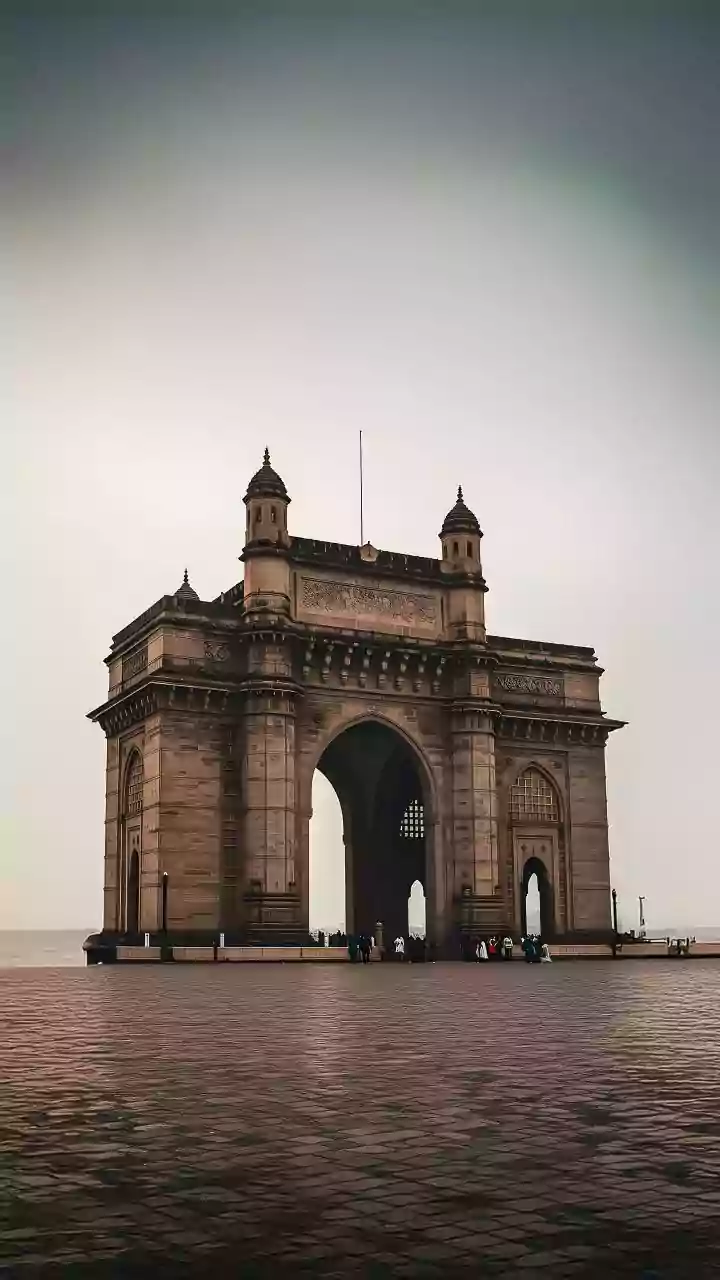 Cantina Mumbai: A Culinary Exploration