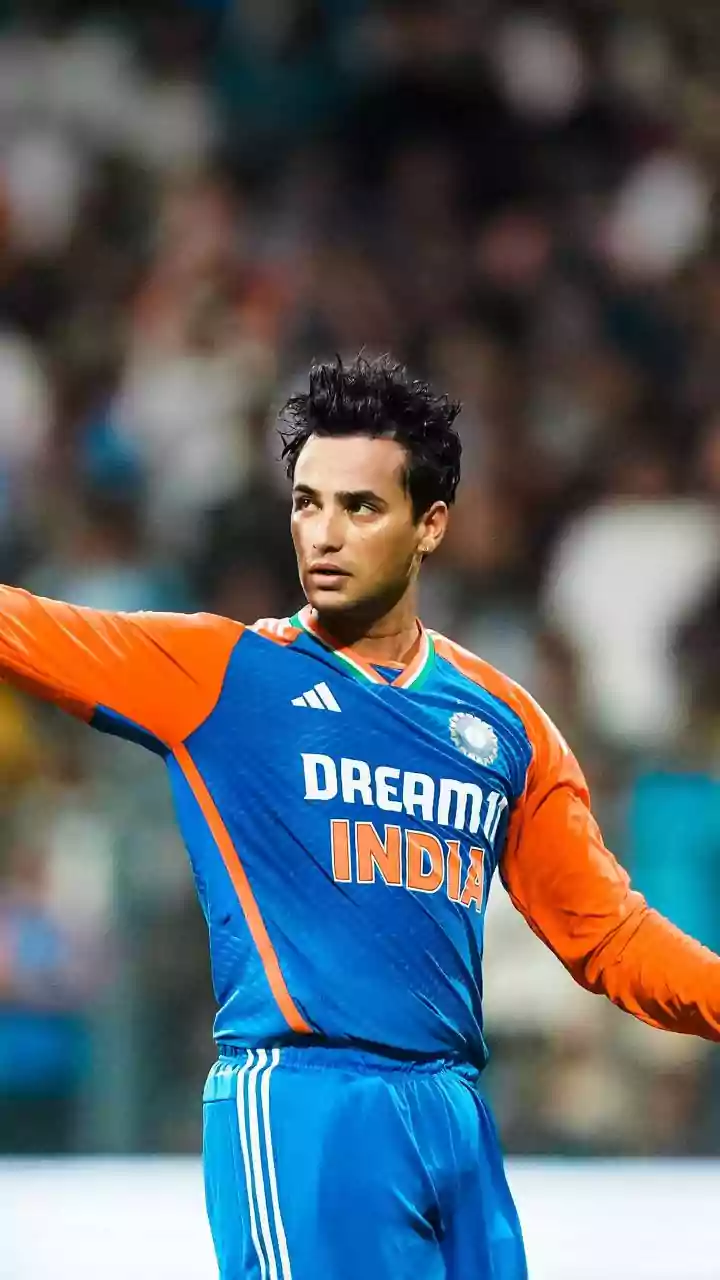 Sanju Samson OUT, 3 Players IN! India's Likely Playing XI For 4th T20I Against New Zealand