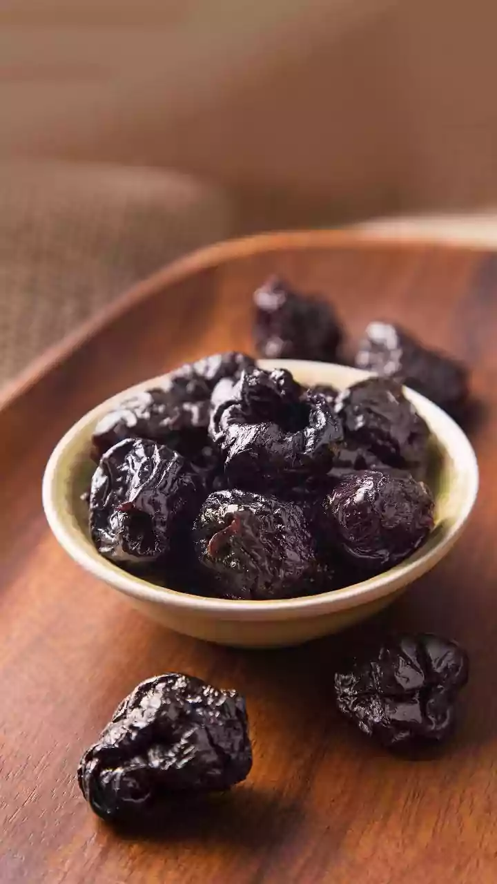 Unlock Natural Relief: The Power of Prunes for Constipation, According to a Nutritionist