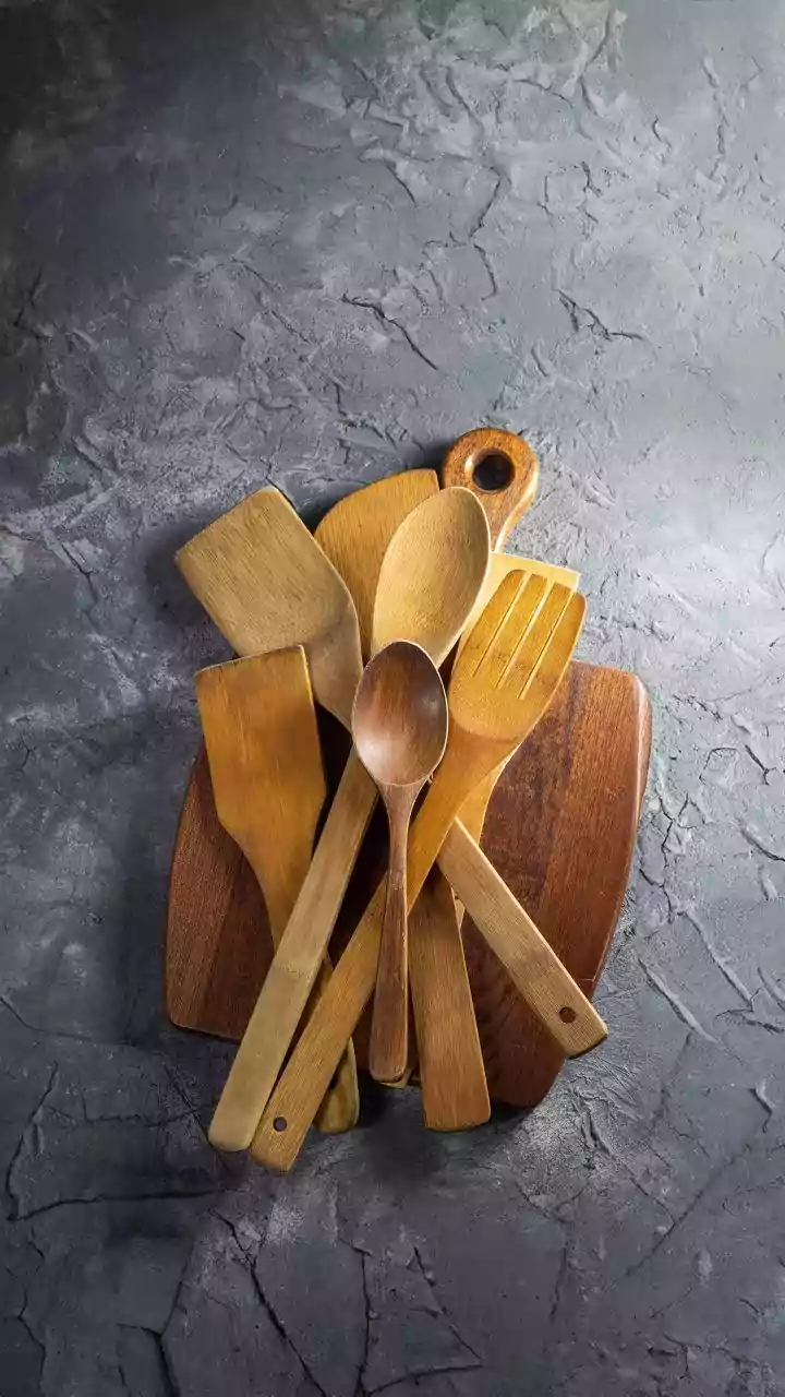 Scientists recover oldest wooden tools from site in Greece