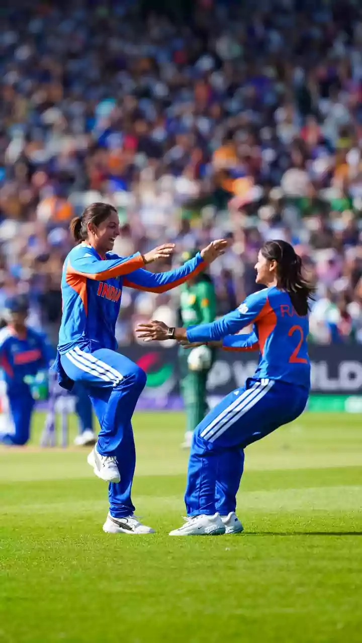 “Not even a rivalry”: X reacts as India outclass Pakistan in their first game of  Women's T20 World Cup