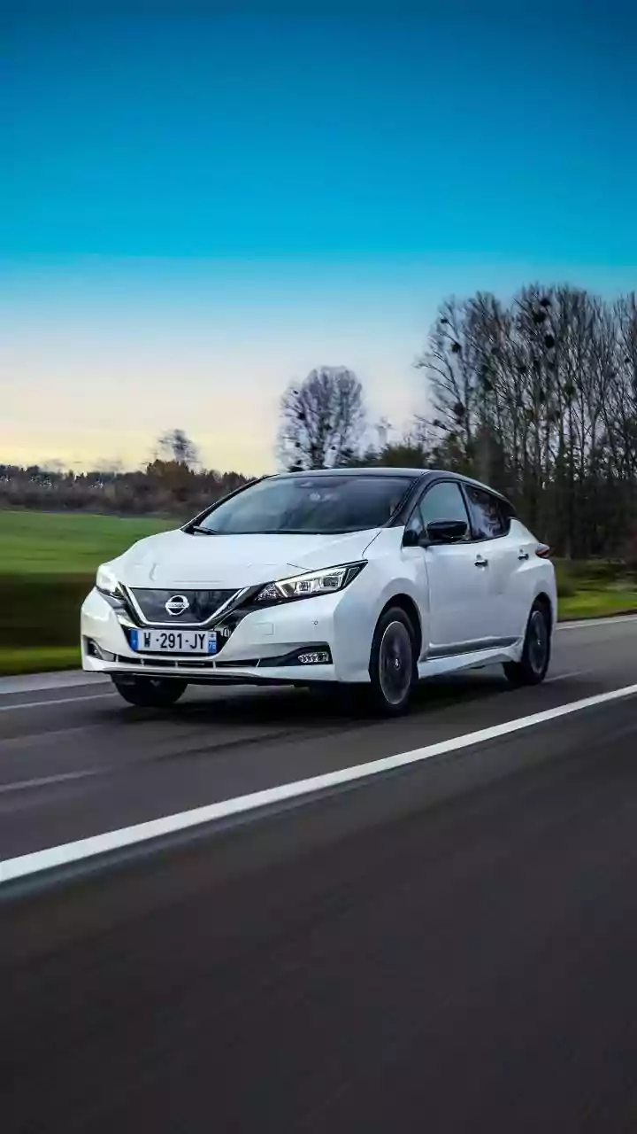 Nissan lança o Leaf Nismo, versão esportiva do elétrico de nova geração