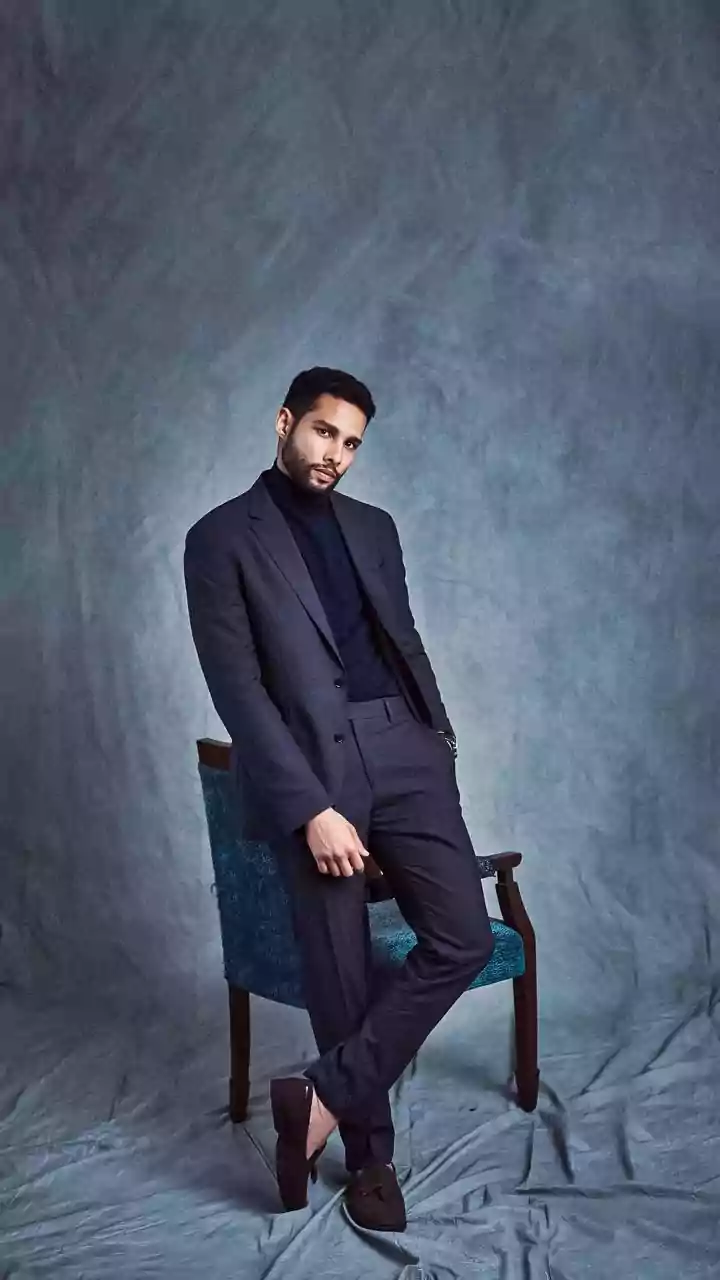 Siddhant Chaturvedi-Alizeh Agnihotri to star in French musical's remake