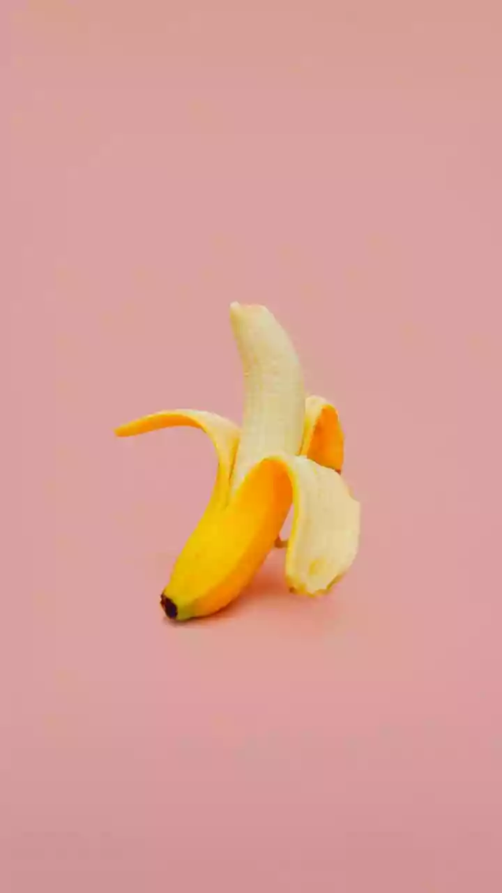 Unlock Luscious Locks: The Power of Banana Peels for Summer Hair Health