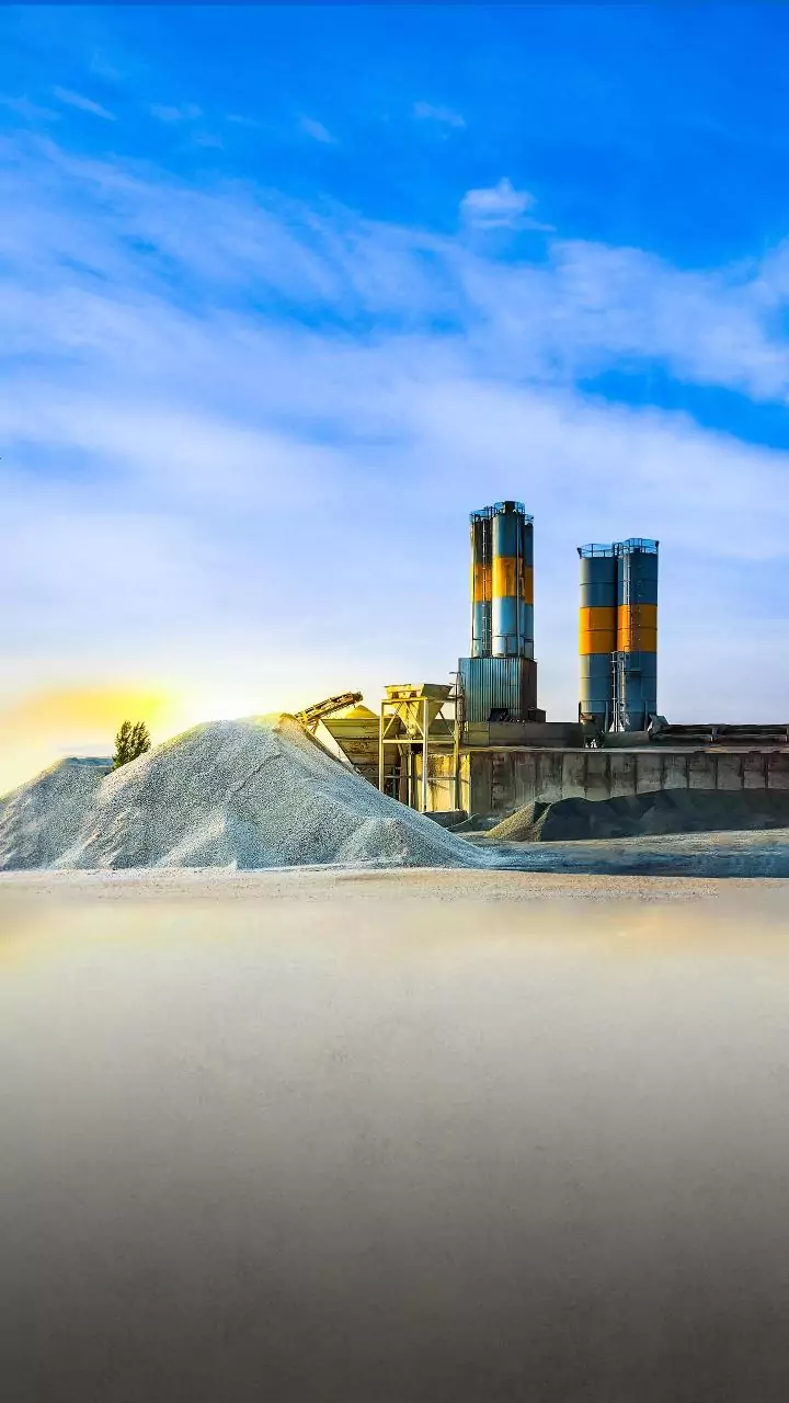 Illegal mining raises flood threat along Yamuna in Haryana: Surjewala