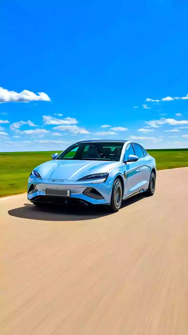 Update Harga Mobil Listrik BYD Desember 2025: Atto 3 Superior Tak Lagi Dijual?