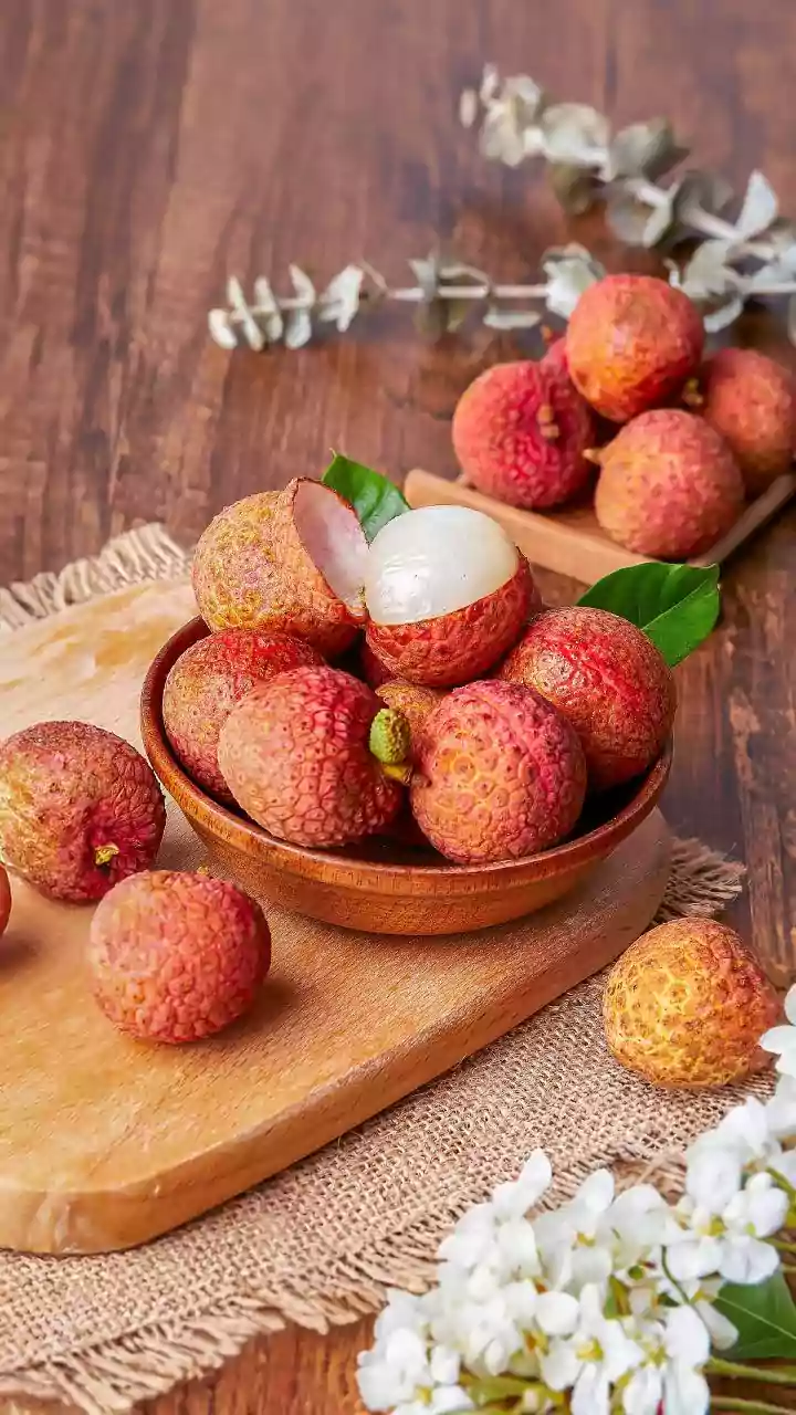 Litchi cultivation gains ground in Jammu as farmers reap higher returns under HDP