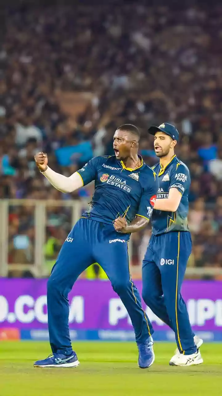 Jason Holder claims his 2nd four-fer in 50th IPL outing