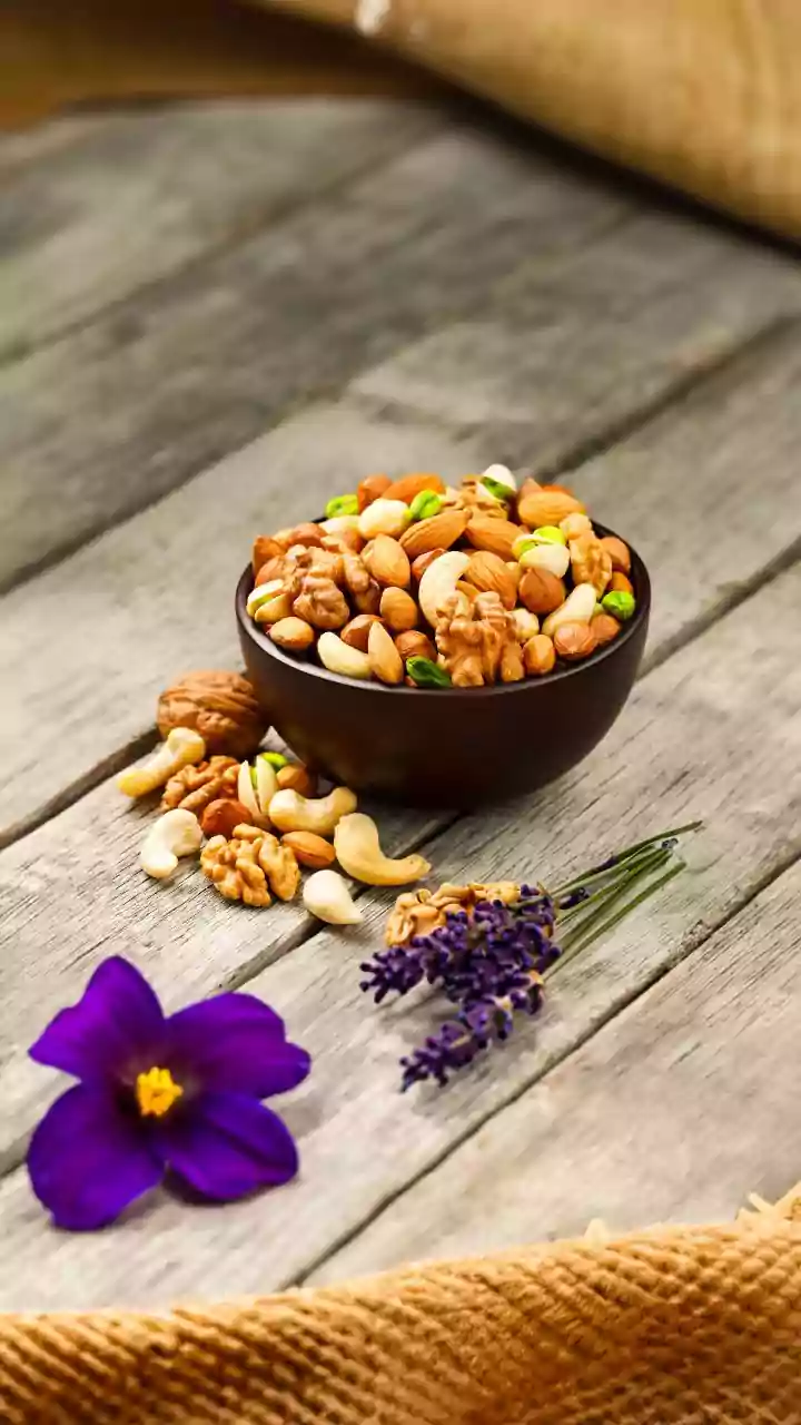 Almonds vs Walnuts: Brain, Heart & Skin Boost!