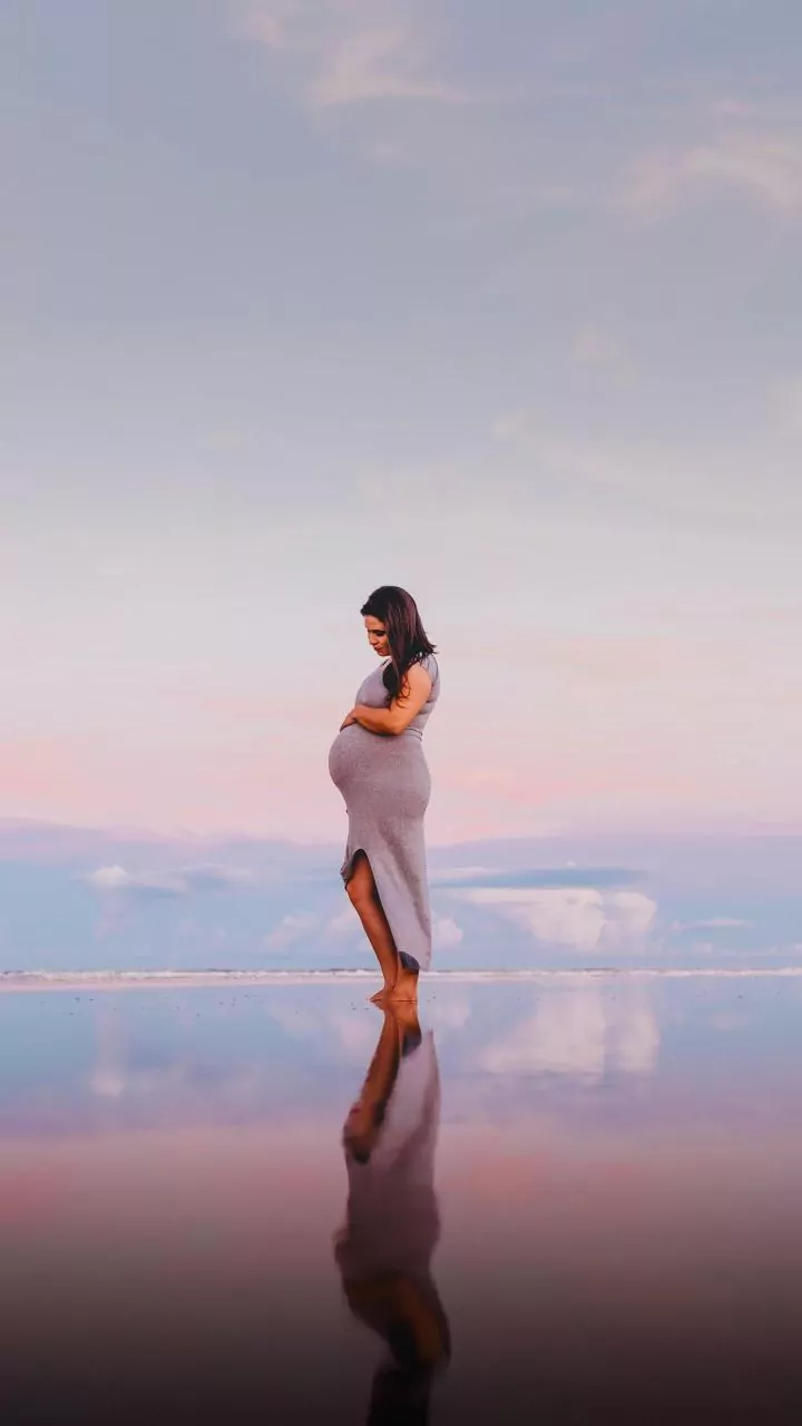 Makanan dan Minuman yang Harus Dihindari Ibu Hamil saat Tahun Baru