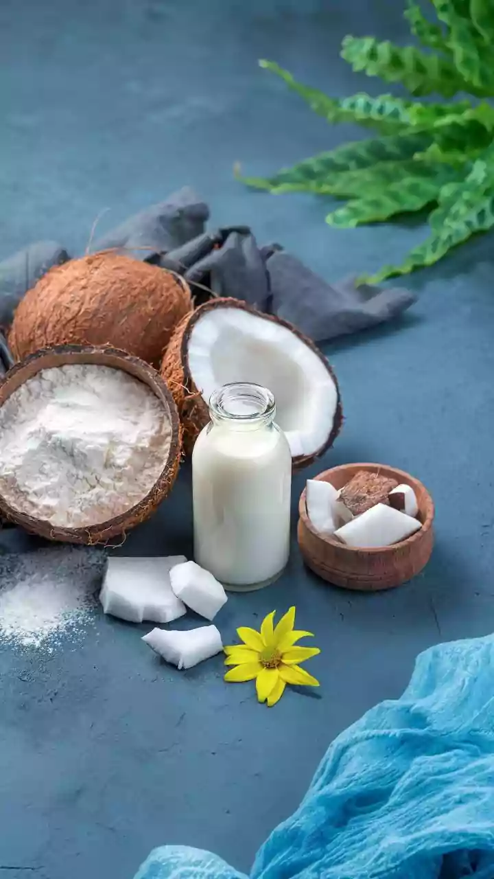 Natural Dandruff Remedies: A Soothing Journey