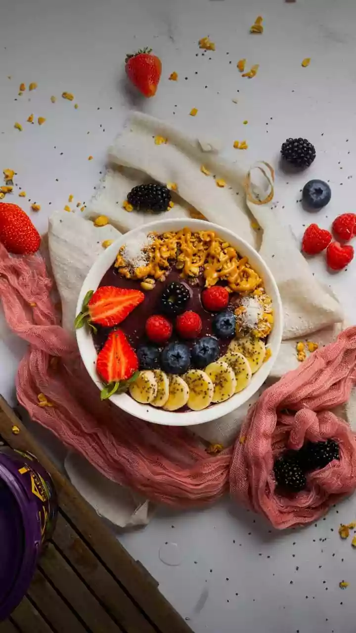 Repurposing Roasted Gram Flour: Sattu Smoothie Bowls Win Over Young Gymgoers