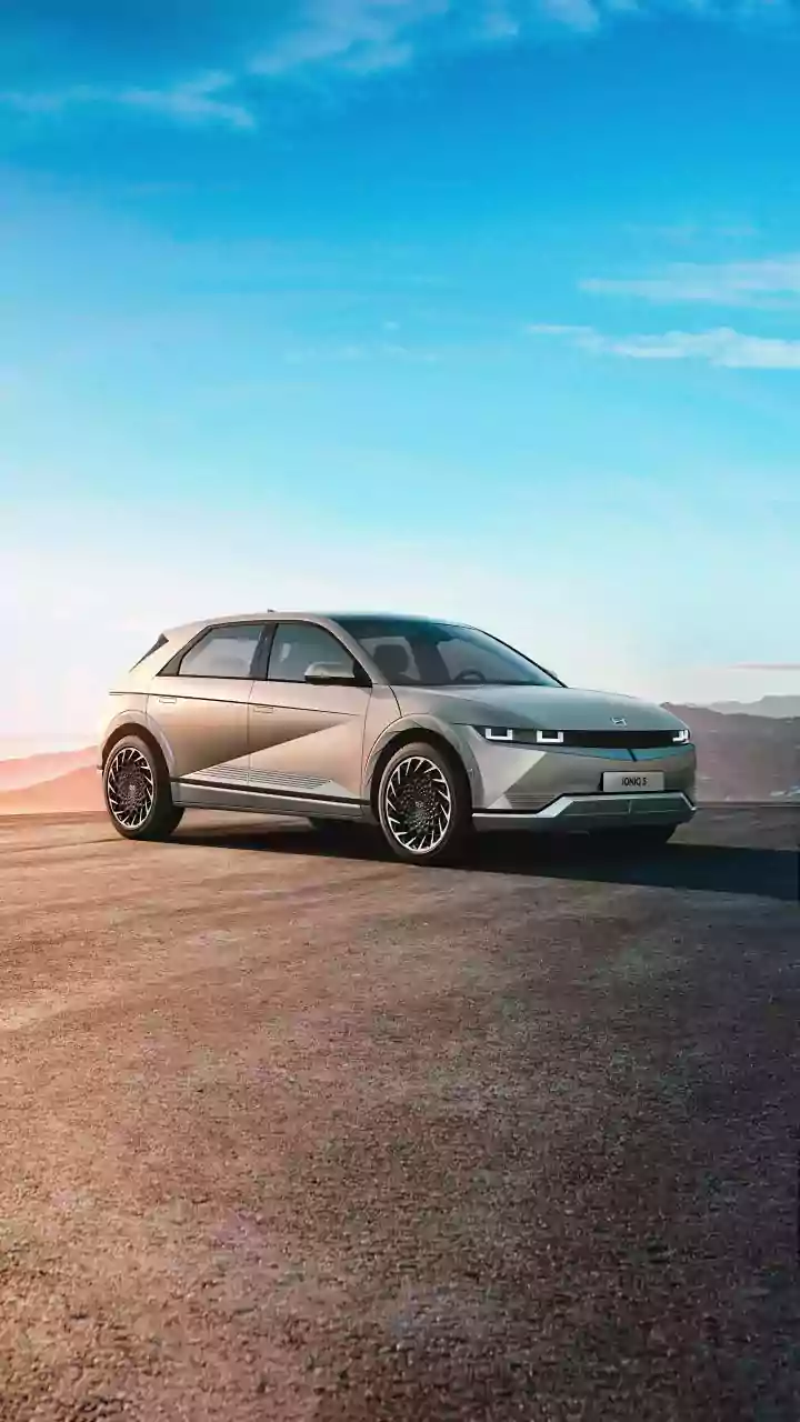 Salt And Silicon Energy Storage Innovations Drive Down Electric Vehicle Production Costs