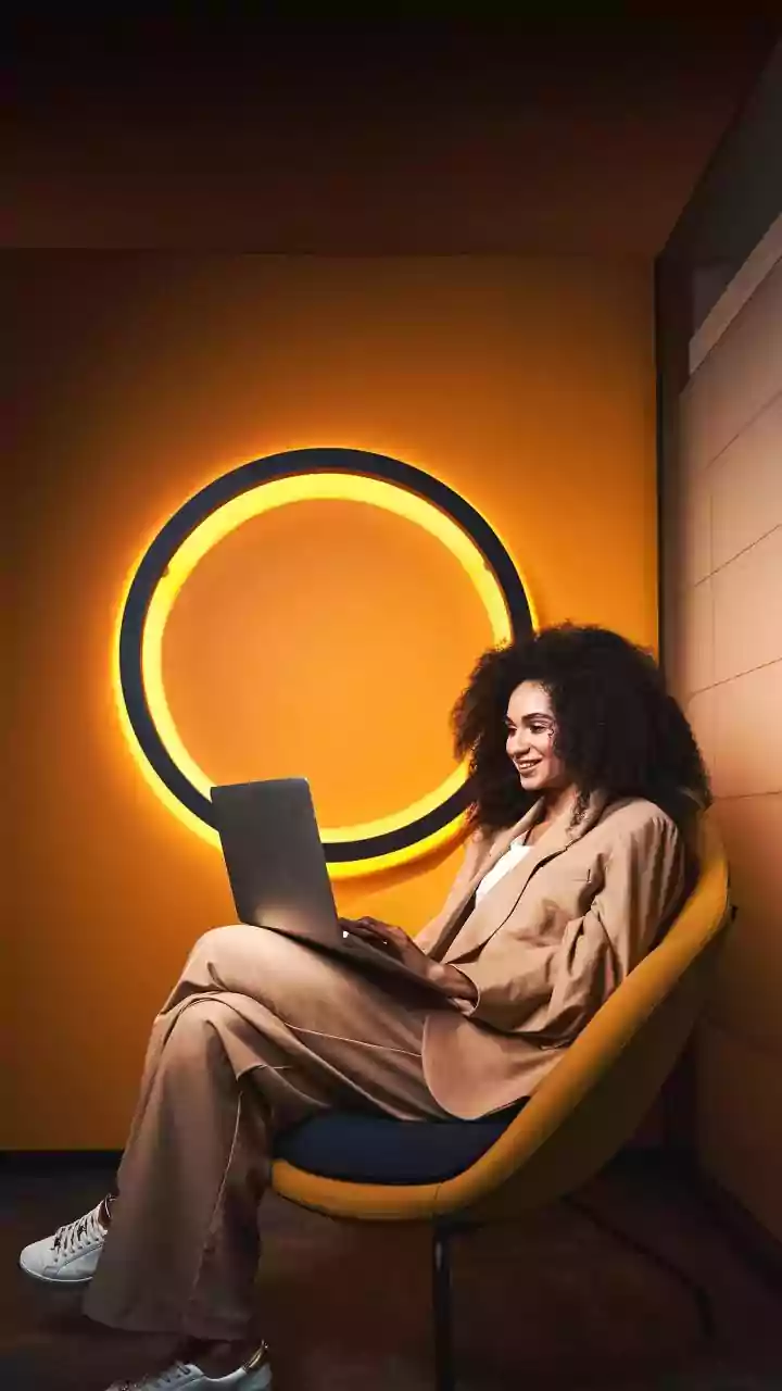 How Creative Marketers Use No-Code Workflows To Ship Interactive Portfolios Defeating Job Competition