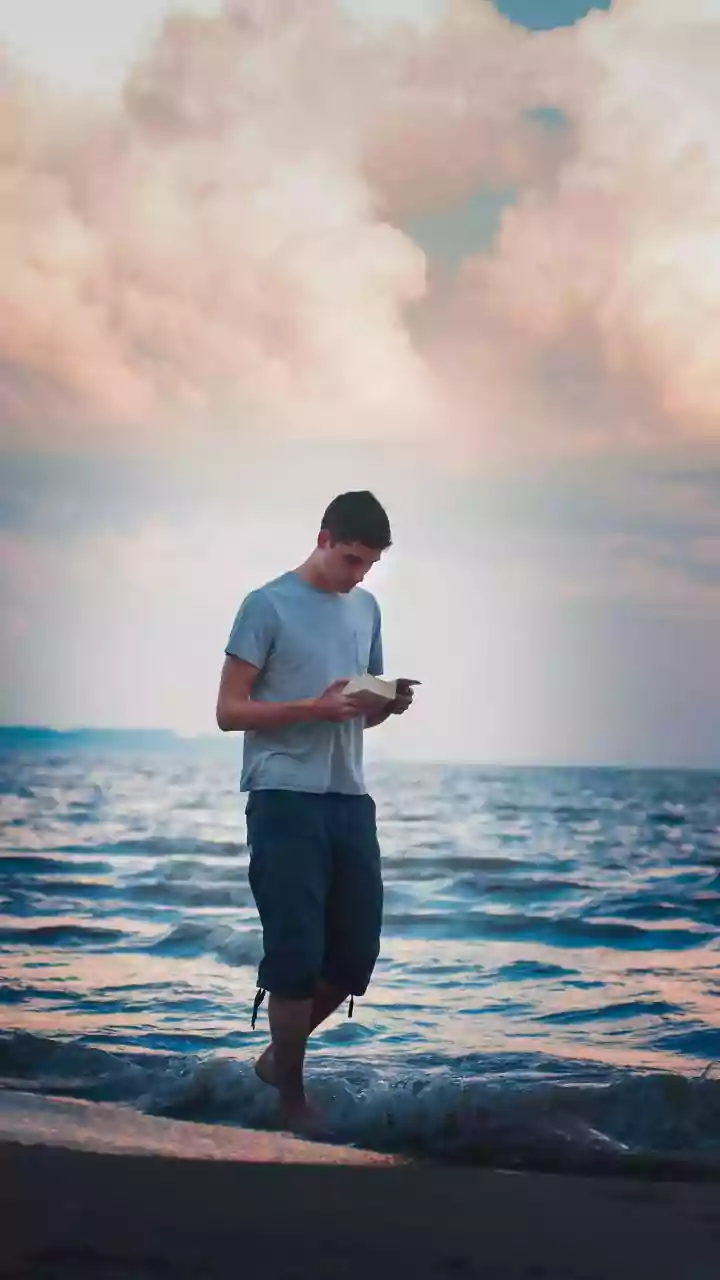 The Offline Oasis: Why Unplugging is the Ultimate Modern Luxury