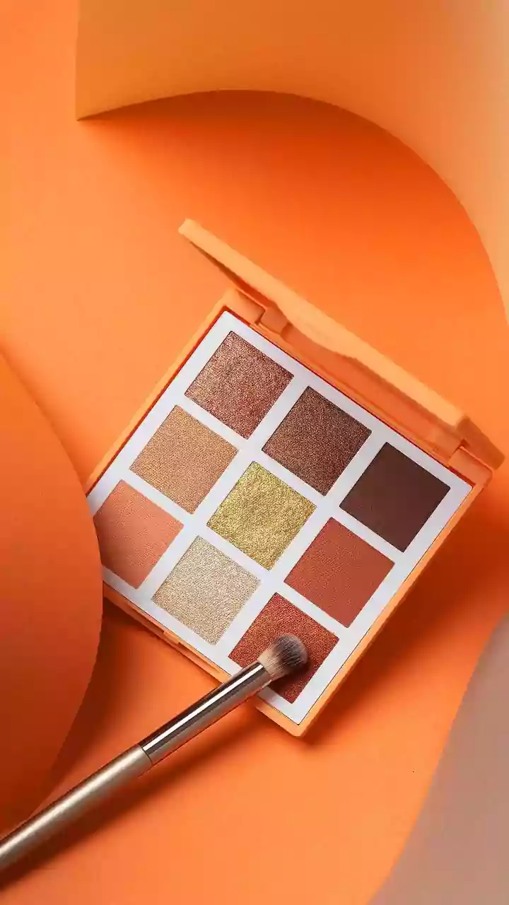 Navratri Makeup: Bright And Colourful Eyeshadow Concepts For Festive Celebrations