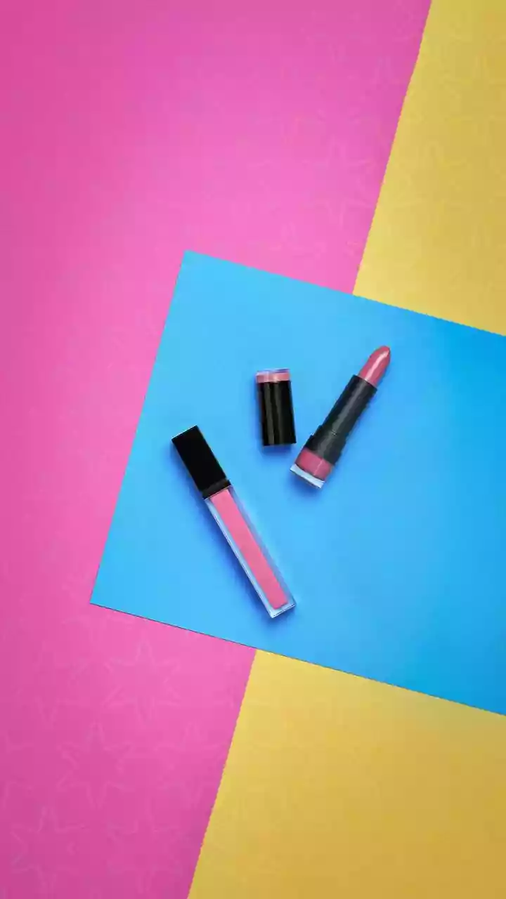 Lip Oils And Lip Gloss Serve Different Beauty Goals