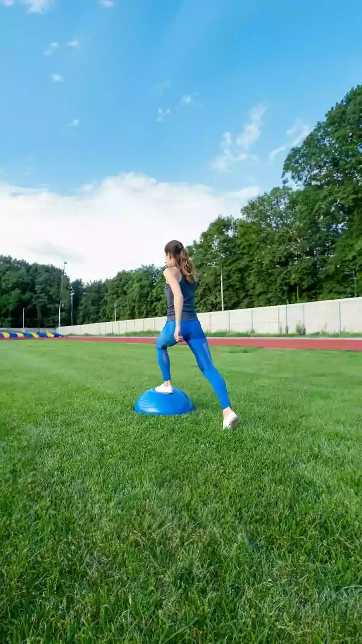 From Core Stability To Sun Exposure: Five Benefits Of Outdoor Playground Workouts