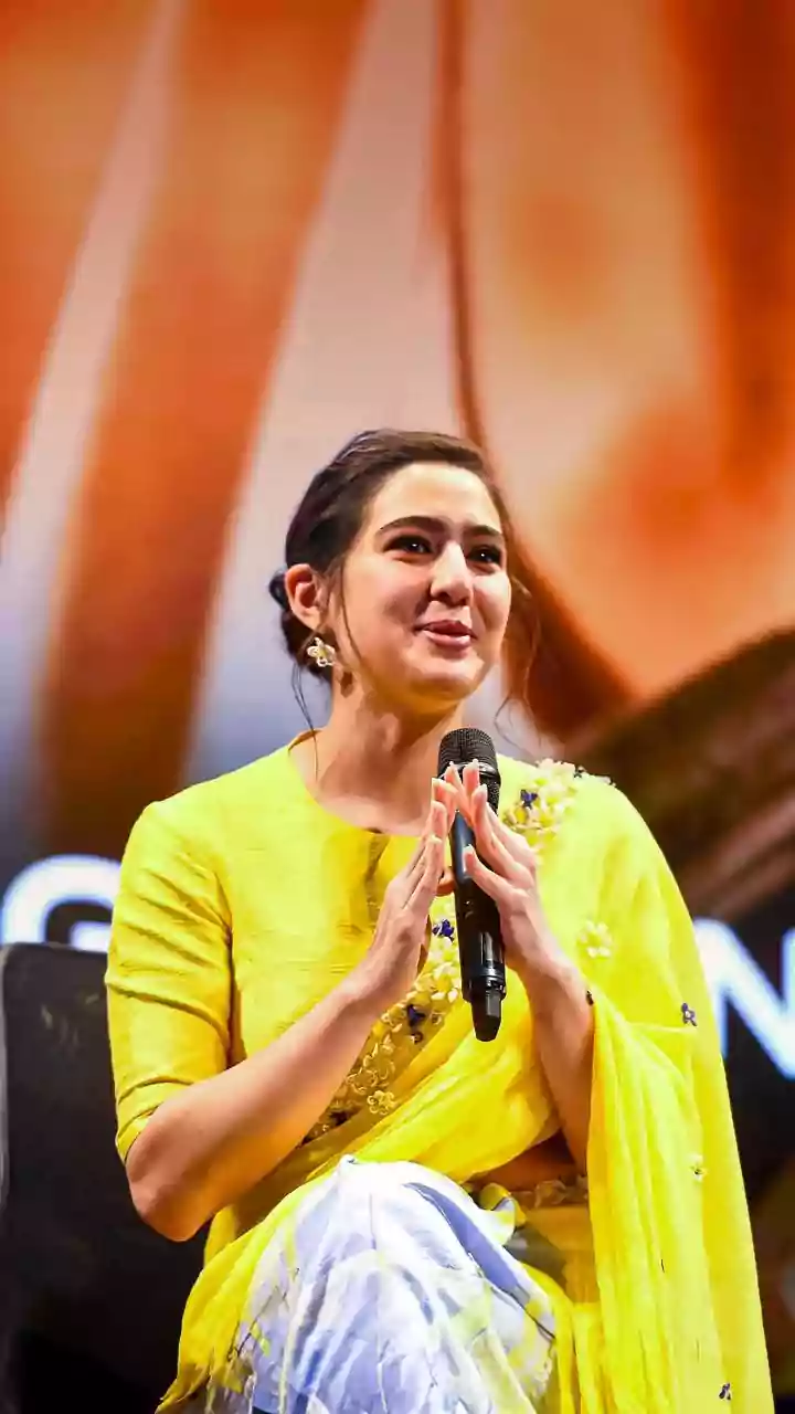 Sara Ali Khan's Bond with Amrita Singh