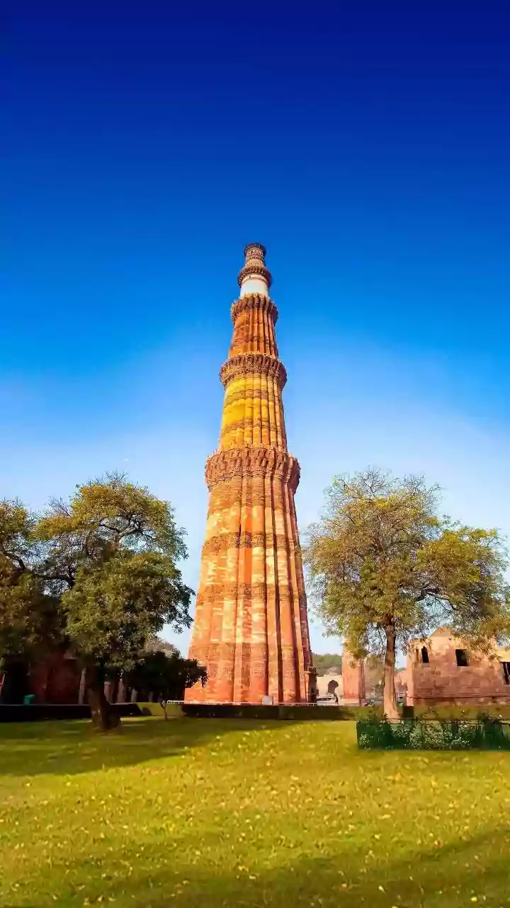 Aadhaar-Linked Payments Slash India's Welfare Leakage By 12.7%: BCG Report