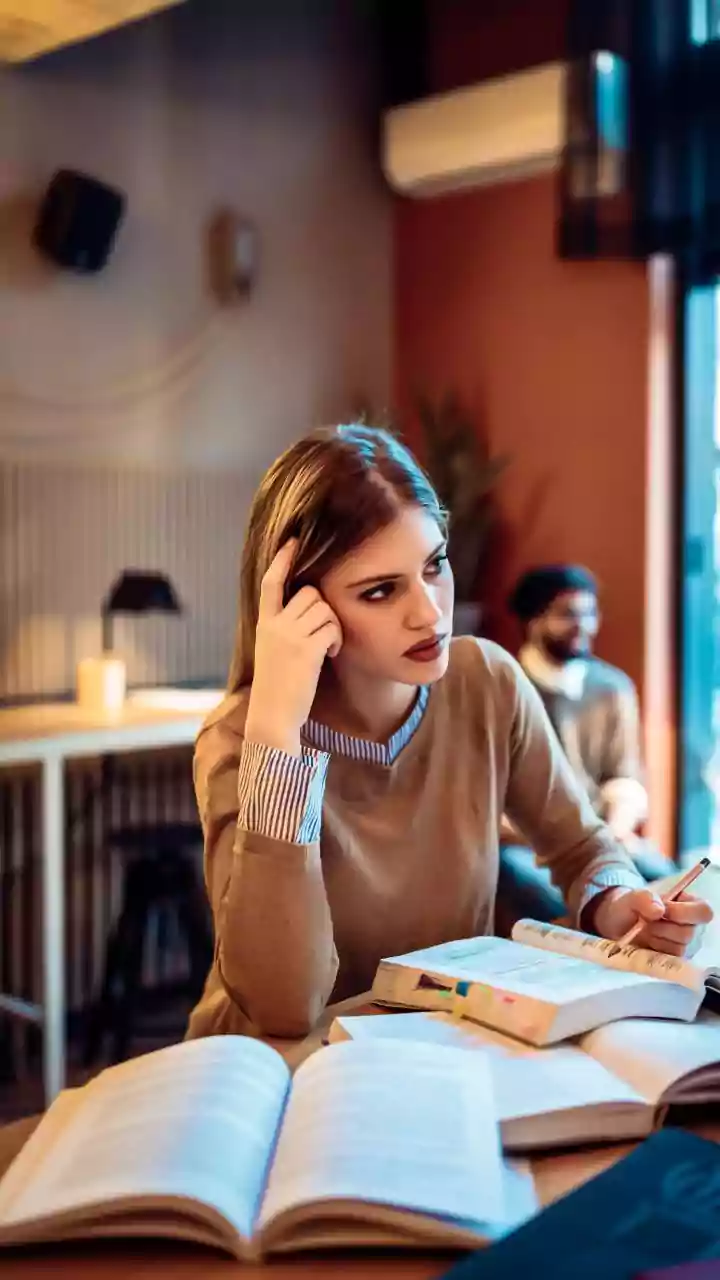 JEE Mains 2026 Jan 22 Analysis: Shift 1 Rated Moderate, NCERT Dominates Question Paper