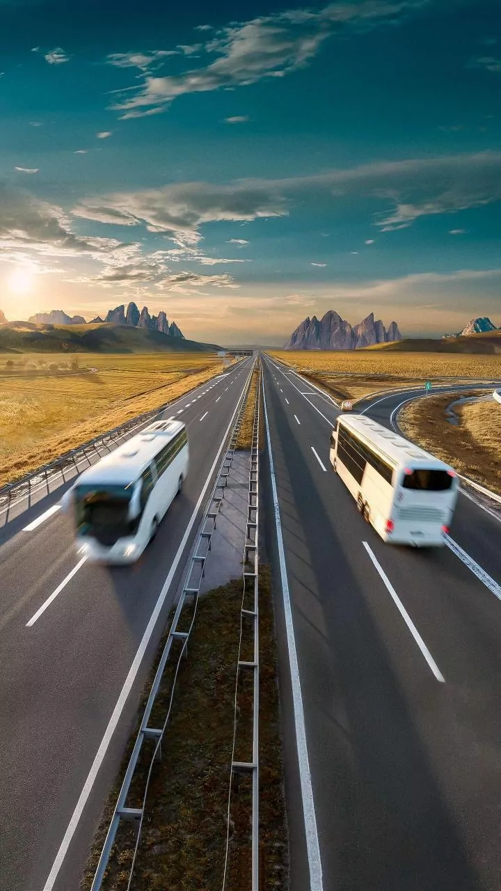 Three killed, 10 injured as bus overturns on highway in Rajasthan