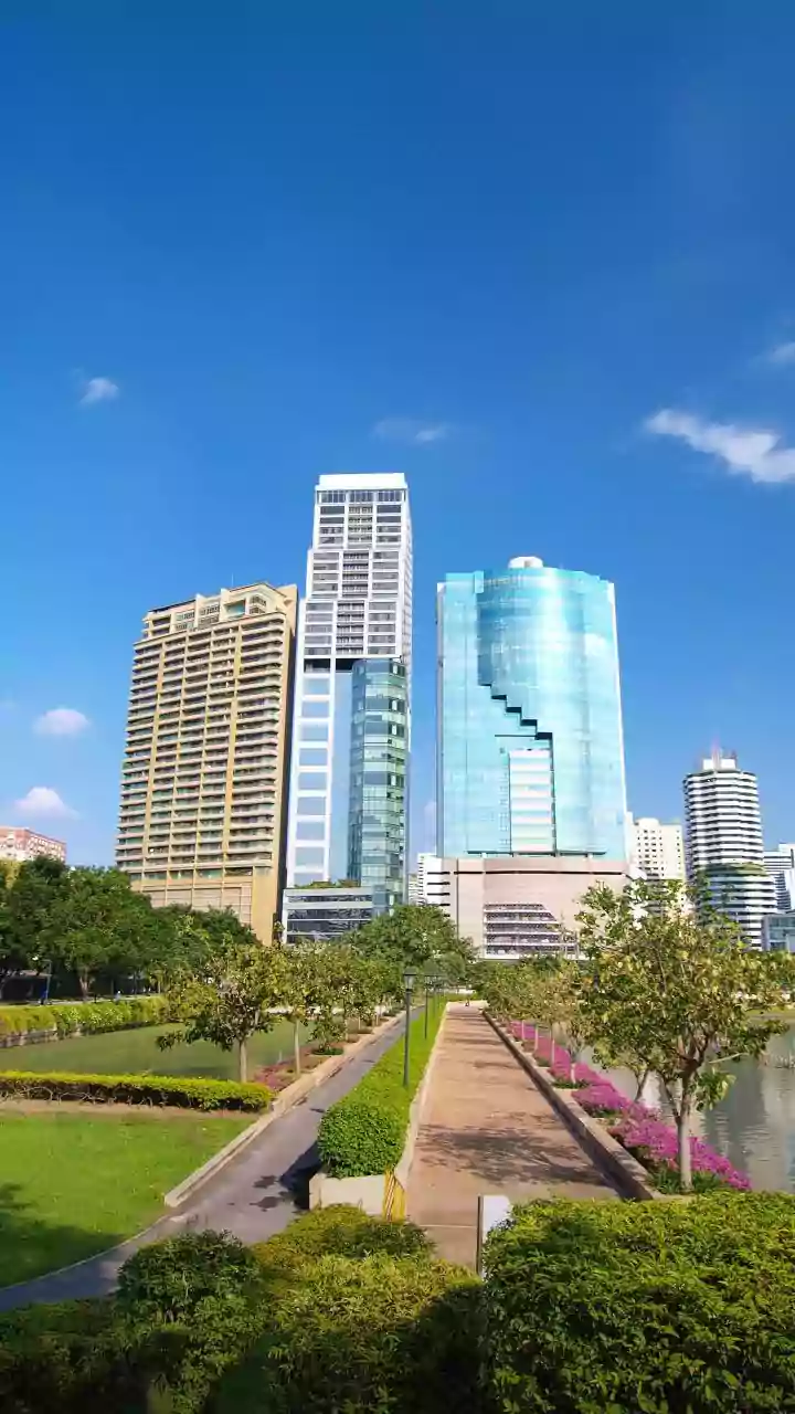 Sky-High Living: Unveiling the World's 10 Tallest Residential Towers (Beyond Burj Khalifa!)