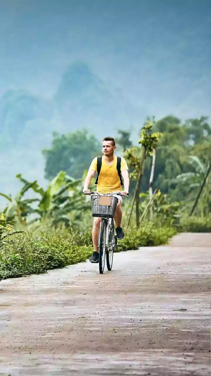 'Mujhe Marathi Nahi Aati Lekin....': Tourist Bike Rider's Experience With Maharashtrian Villagers Goes Viral