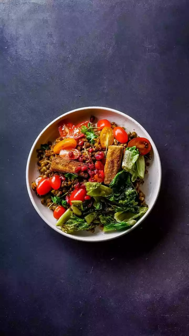 A Prepaid Meal Can Reduce Decisions but Also Reduce Spontaneity