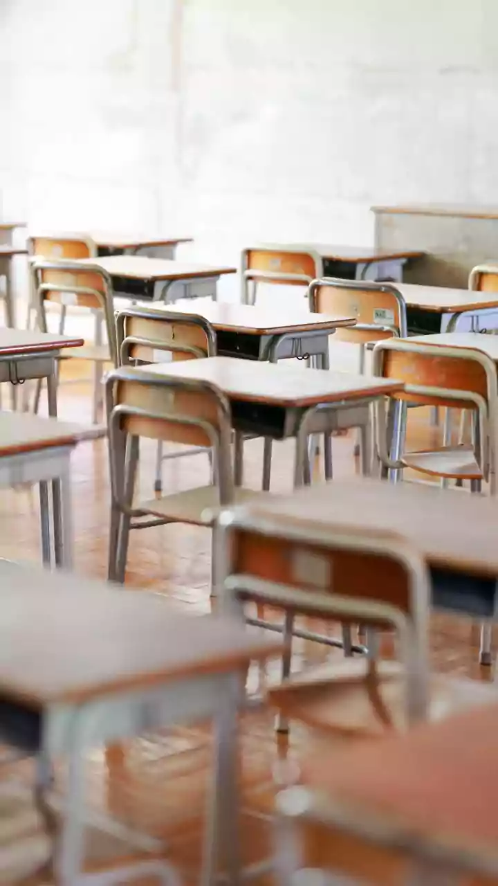 Telangana: Several Students Injured After School Picnic Bus Overturns In Mahbubnagar