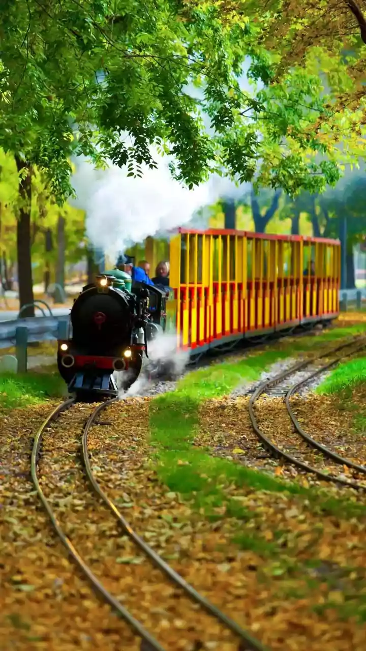 October Train Travel: Plan Ahead For India's Festival Season Rush
